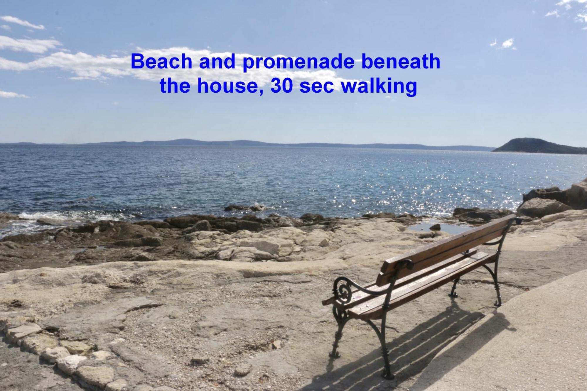 Beachfront Apartment Milan, With Balcony Σπλιτ Εξωτερικό φωτογραφία